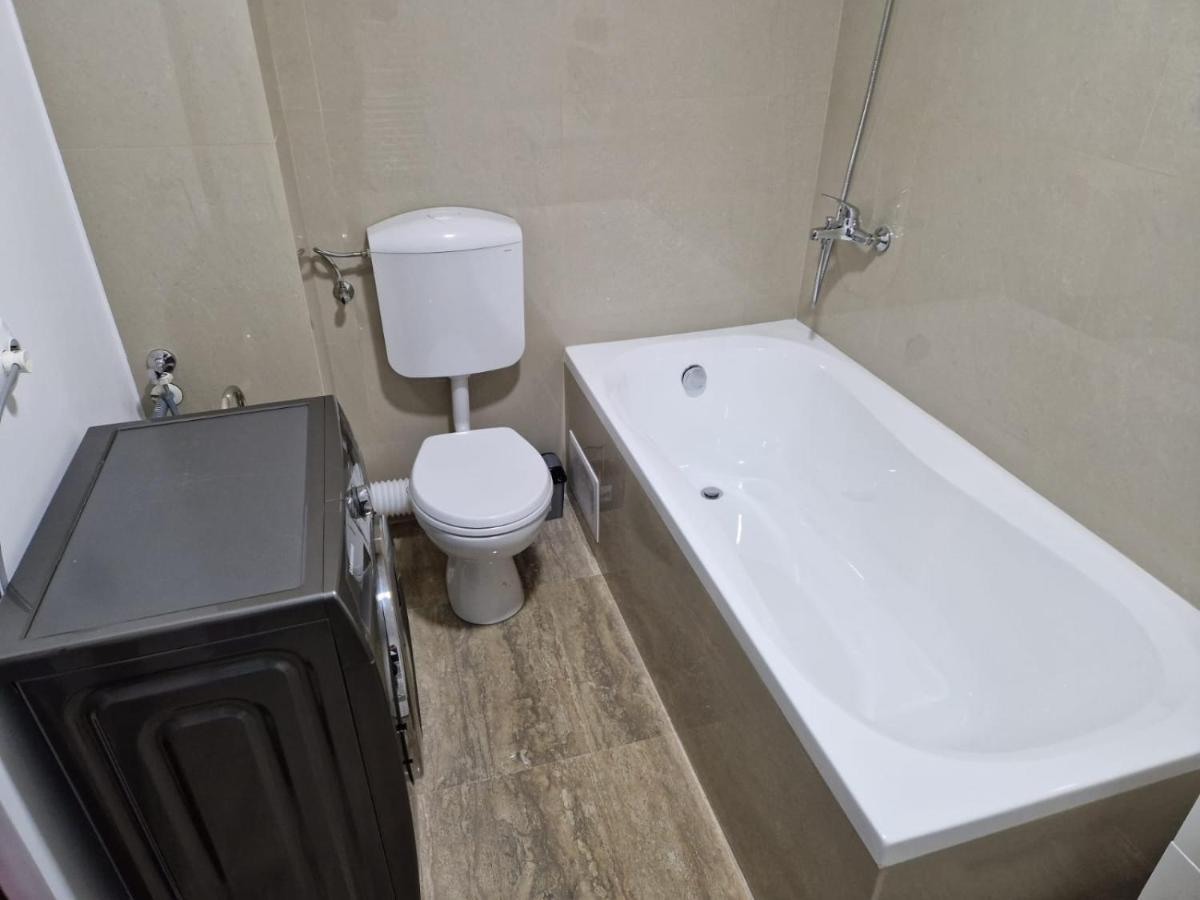 Danube Appartement Brăila Buitenkant foto