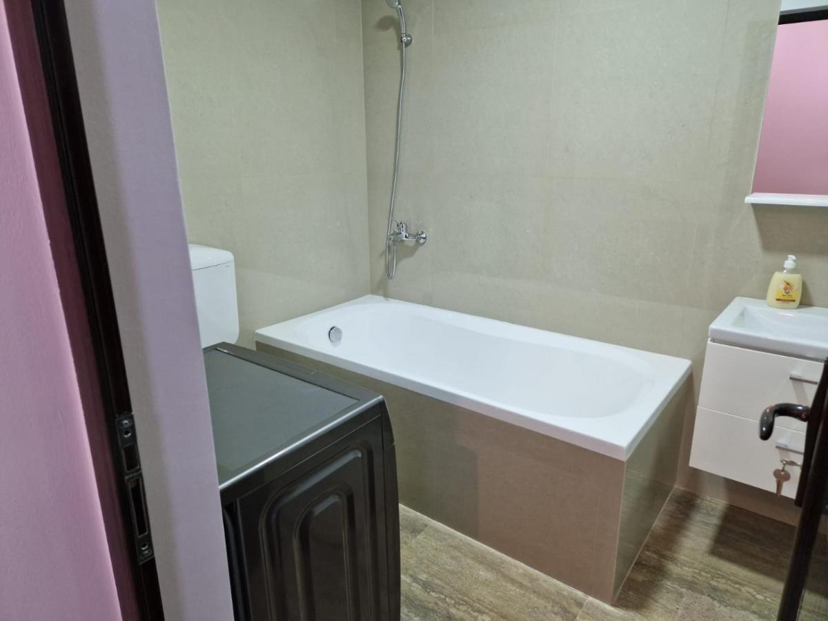 Danube Appartement Brăila Buitenkant foto