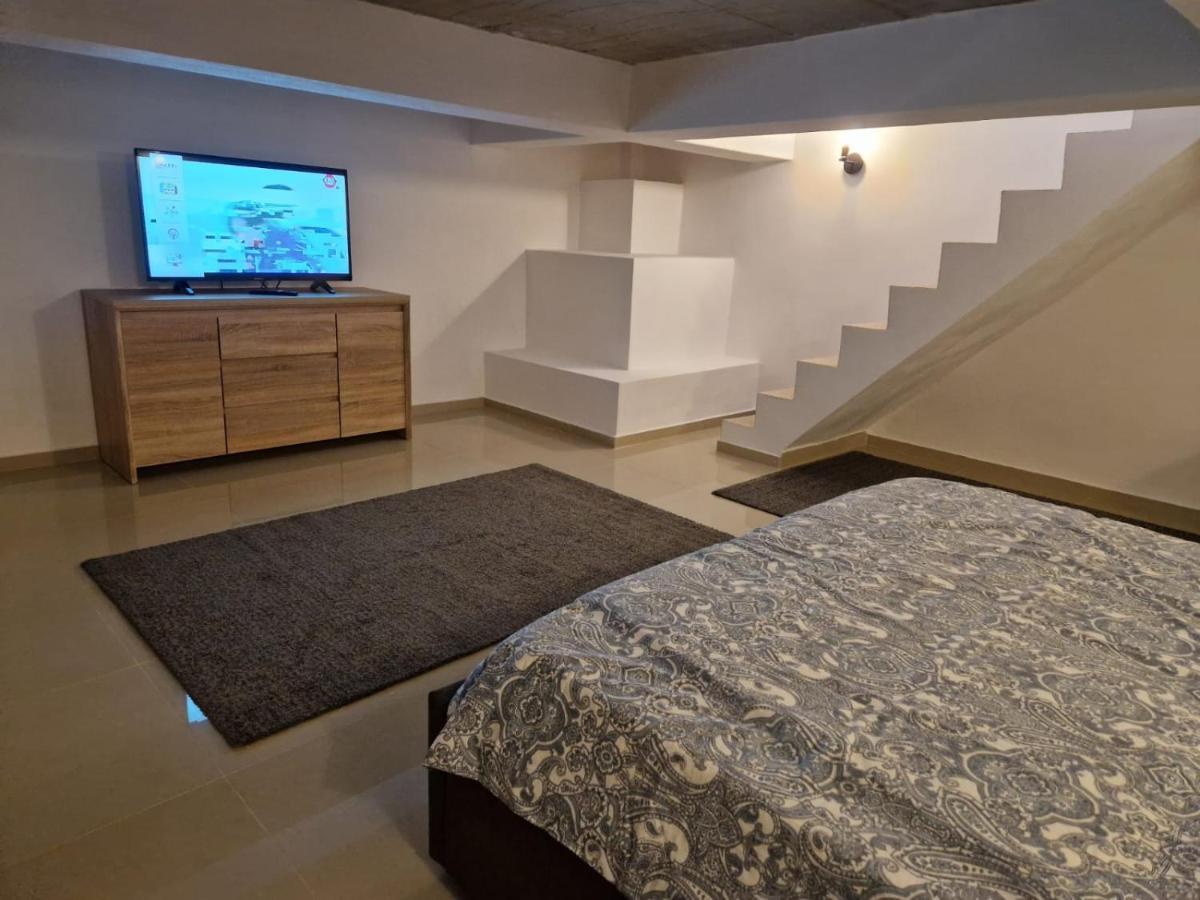 Danube Appartement Brăila Buitenkant foto