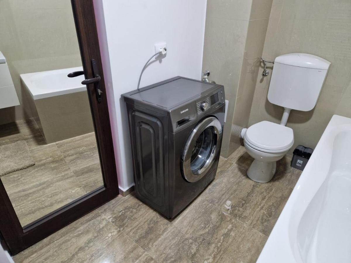 Danube Appartement Brăila Buitenkant foto